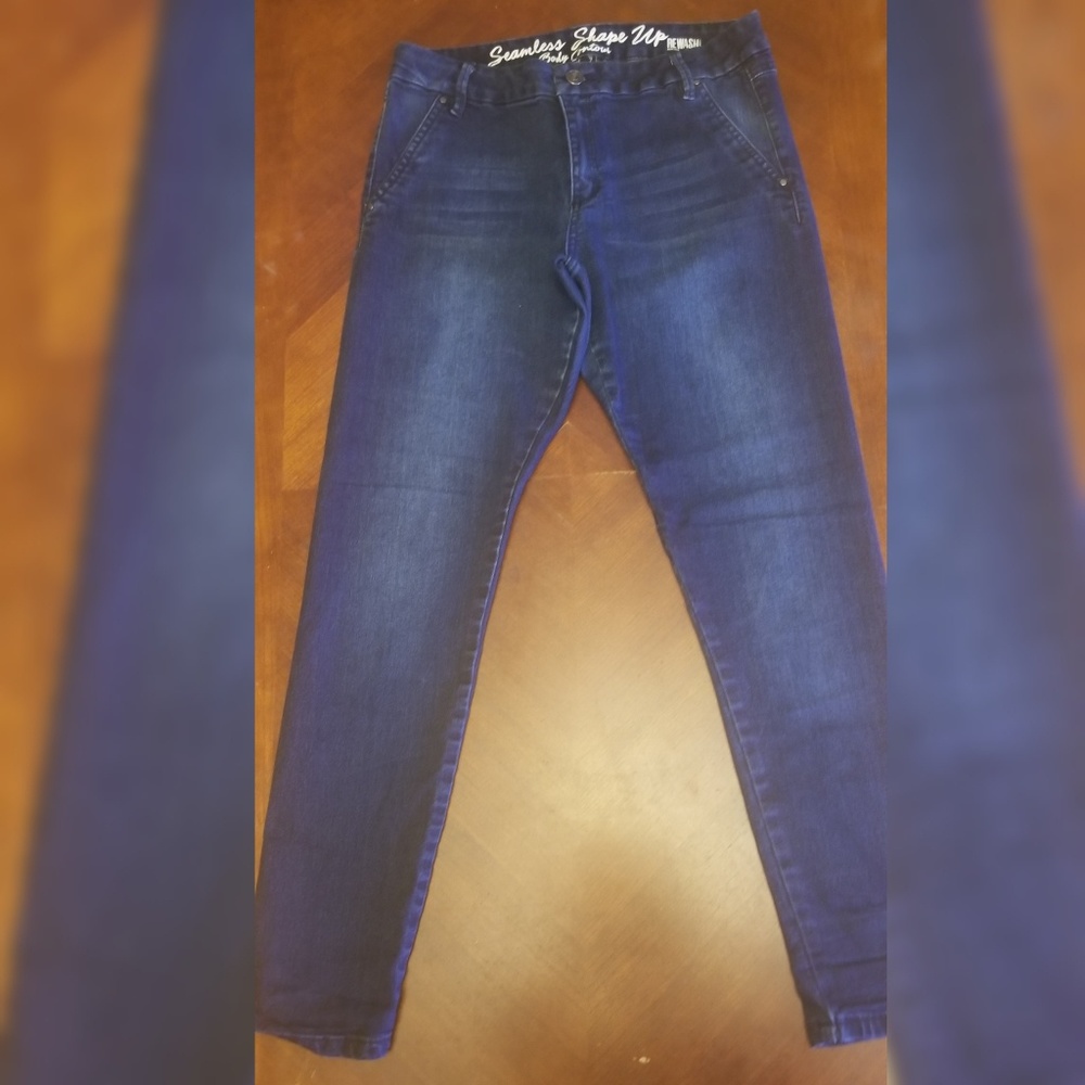 rewaѕн ѕeaмleѕѕ ѕĸιnny jeanѕ